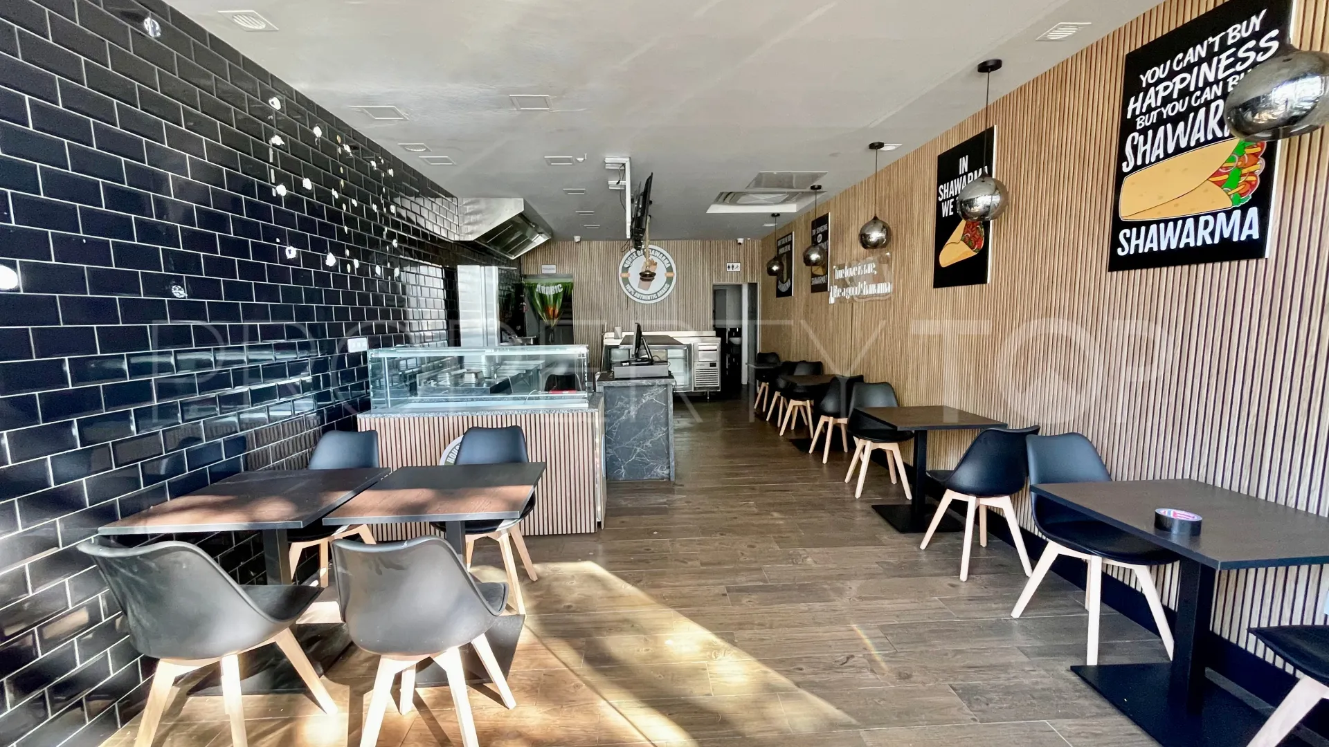 For sale Nueva Andalucia commercial premises