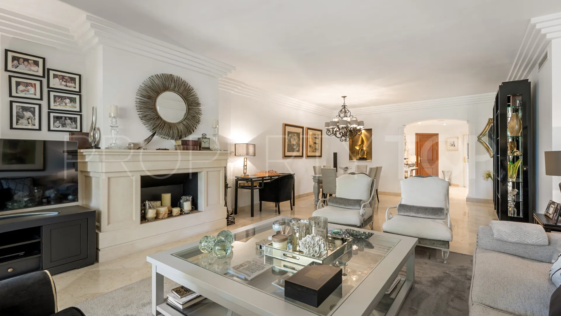 For sale apartment with 3 bedrooms in Las Alamandas
