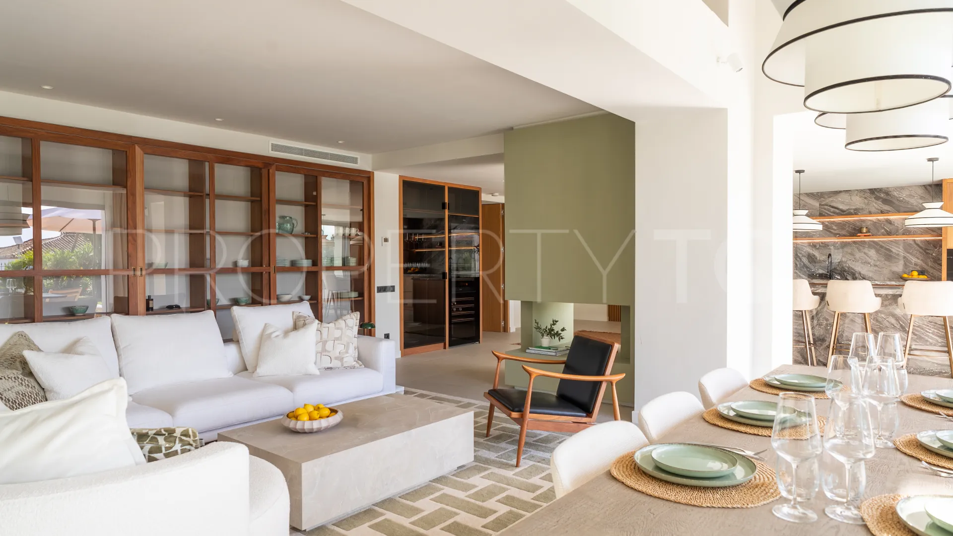 For sale Nueva Andalucia villa