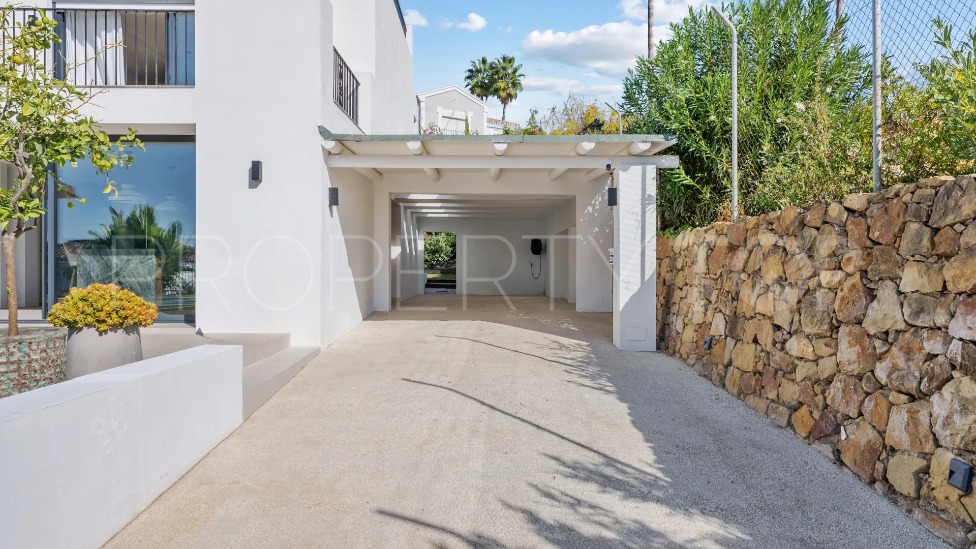 For sale Nueva Andalucia villa