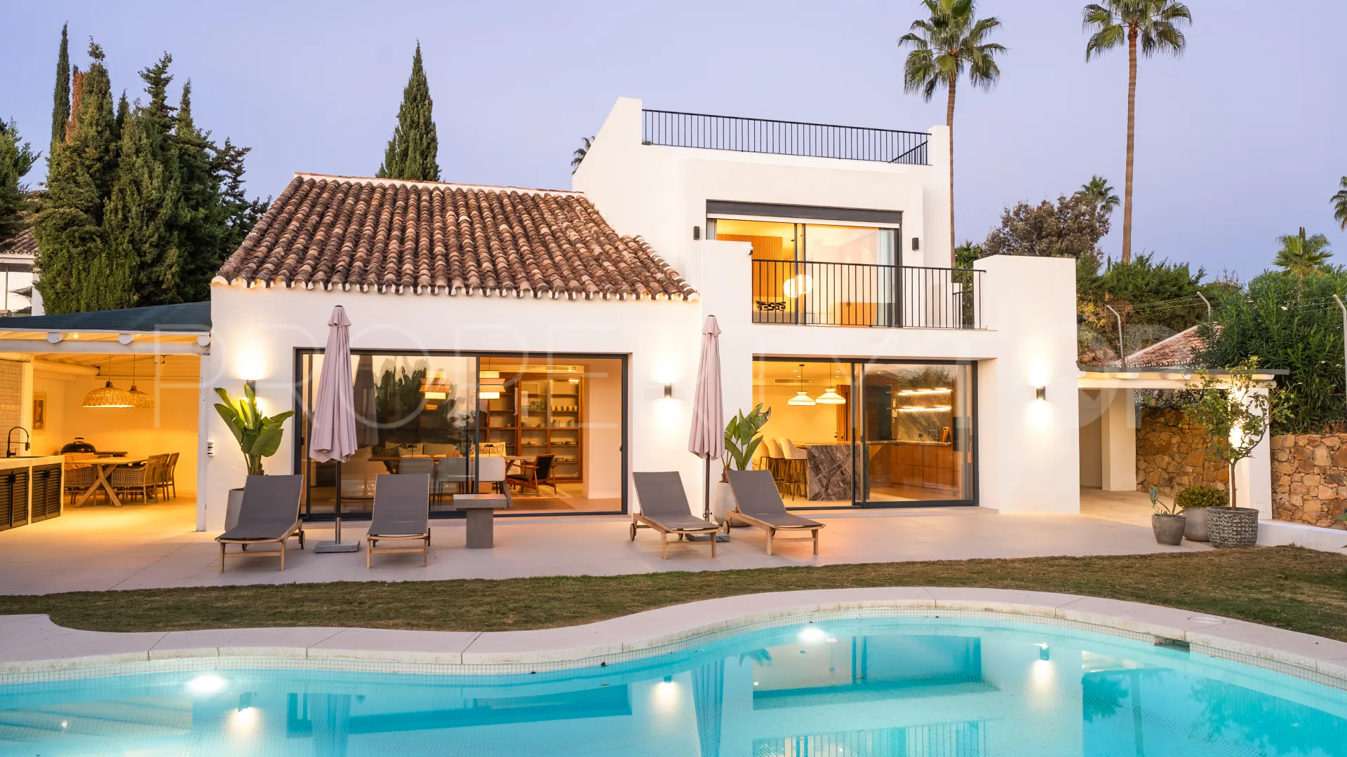 For sale Nueva Andalucia villa