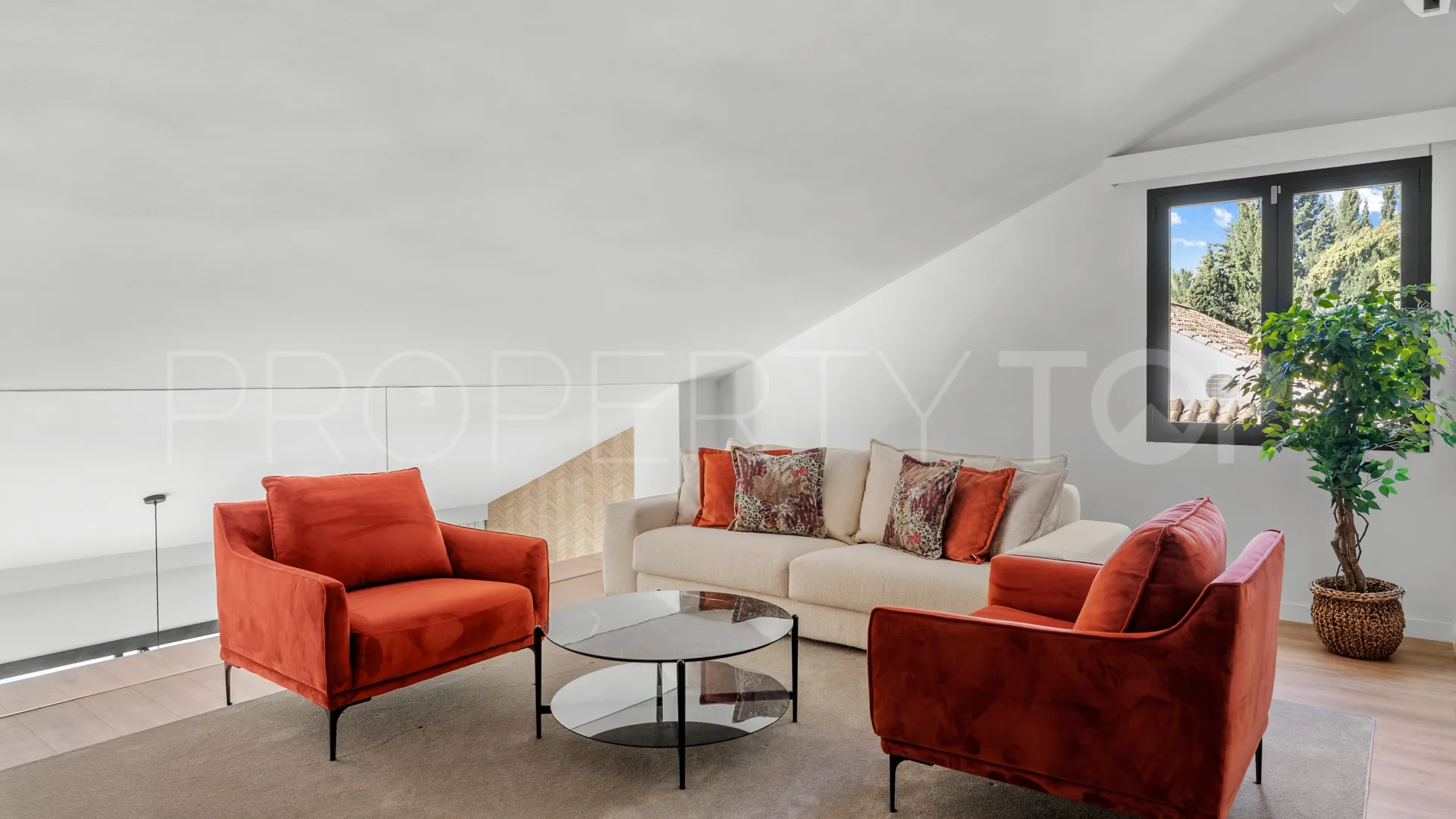 For sale Nueva Andalucia villa