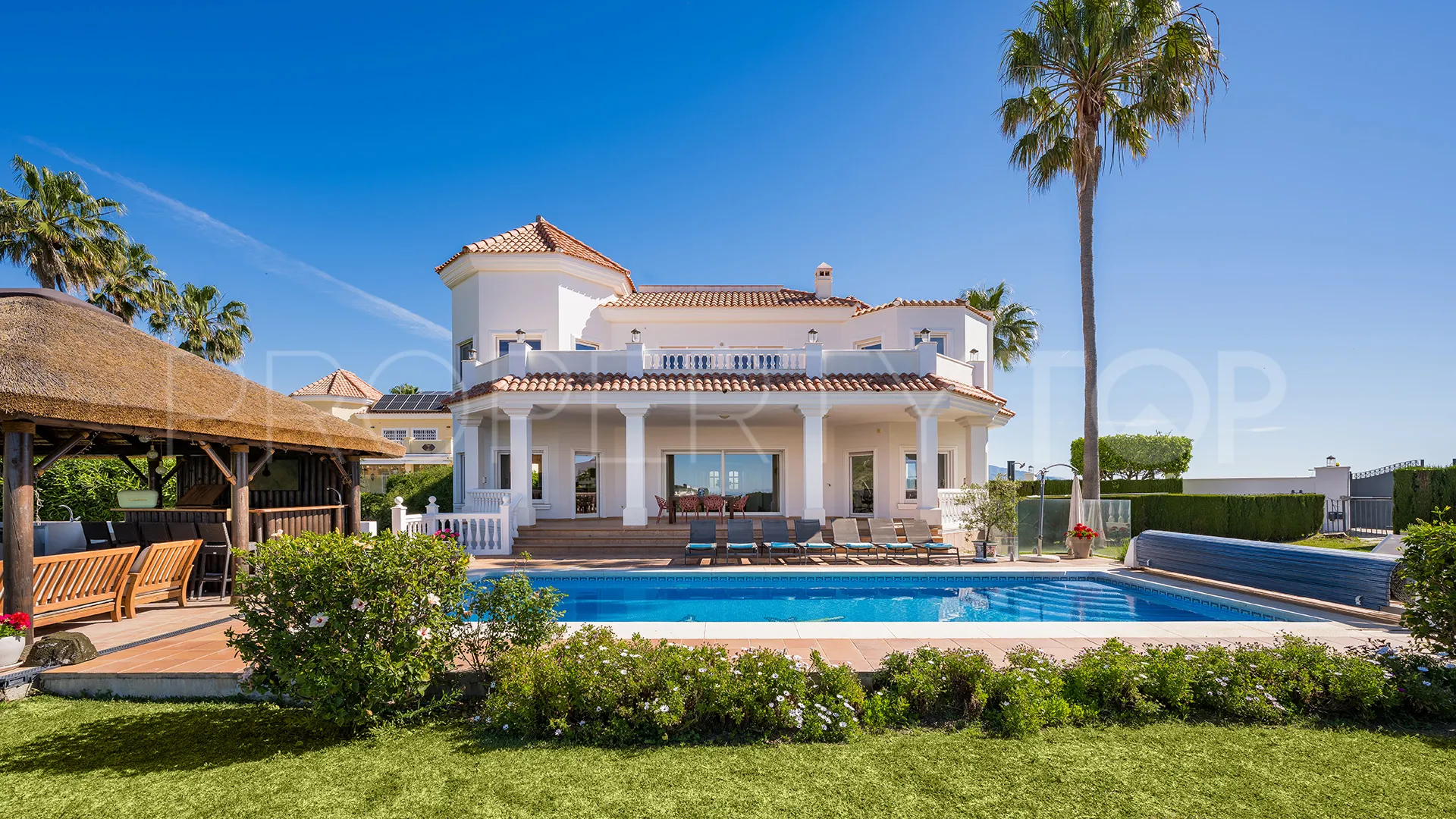 For sale La Alqueria 6 bedrooms villa