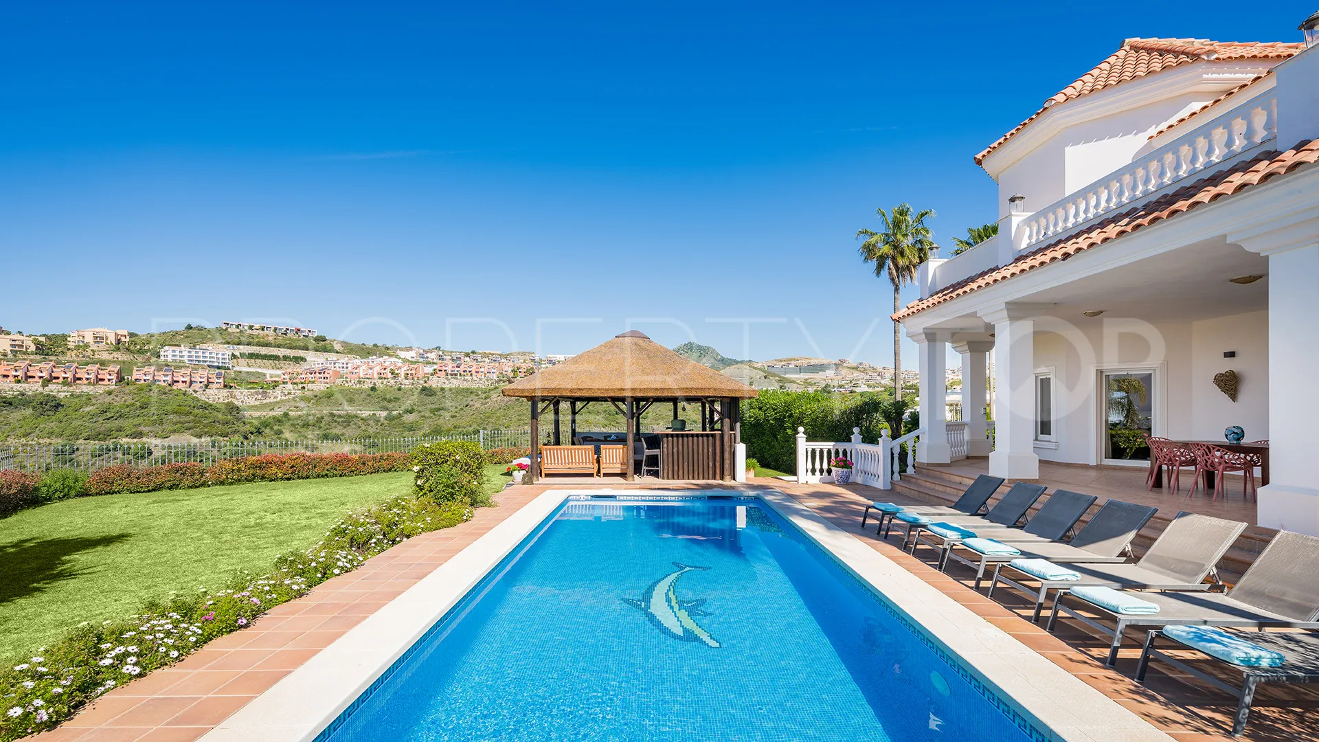 For sale La Alqueria 6 bedrooms villa