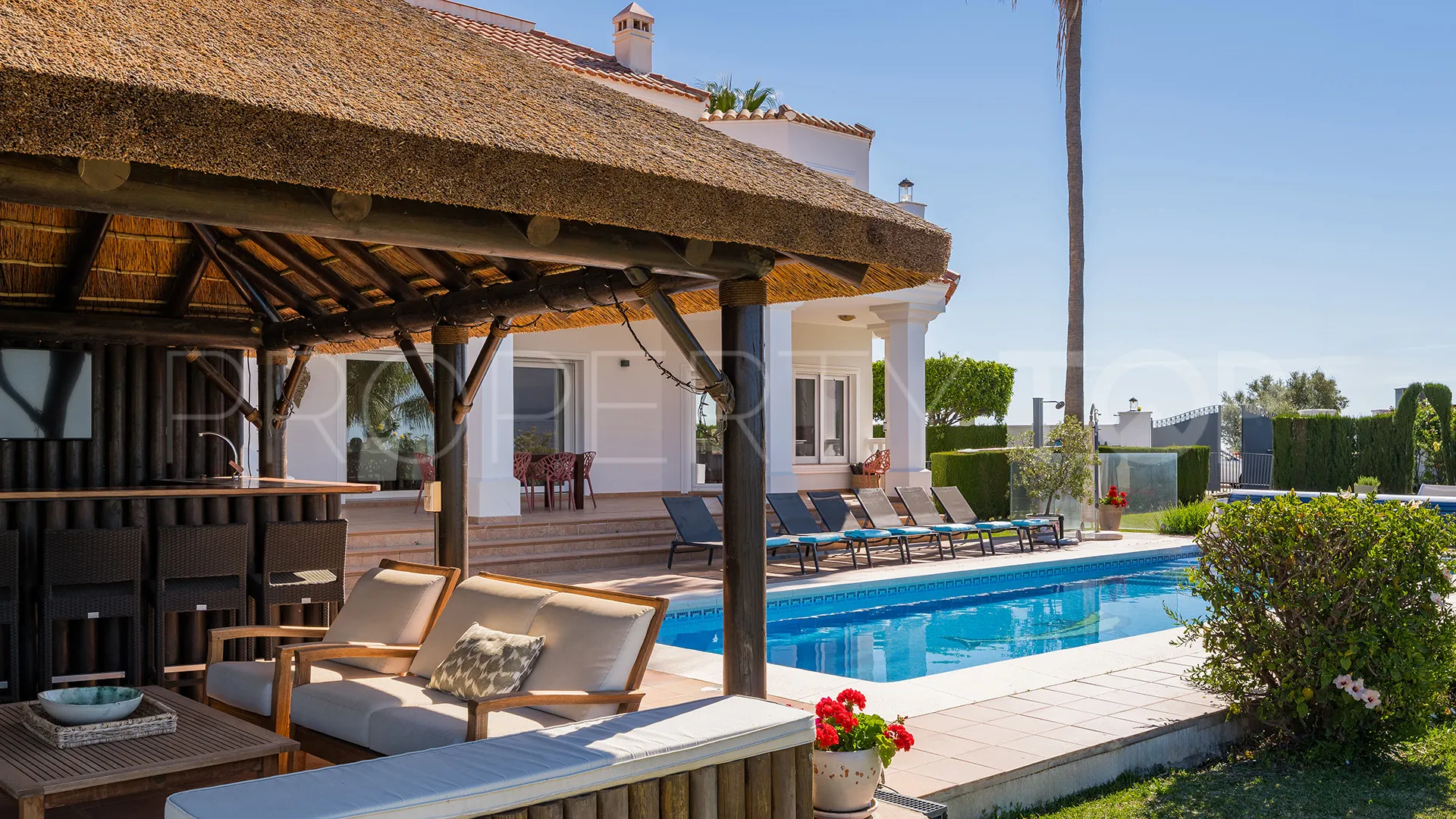 For sale La Alqueria 6 bedrooms villa