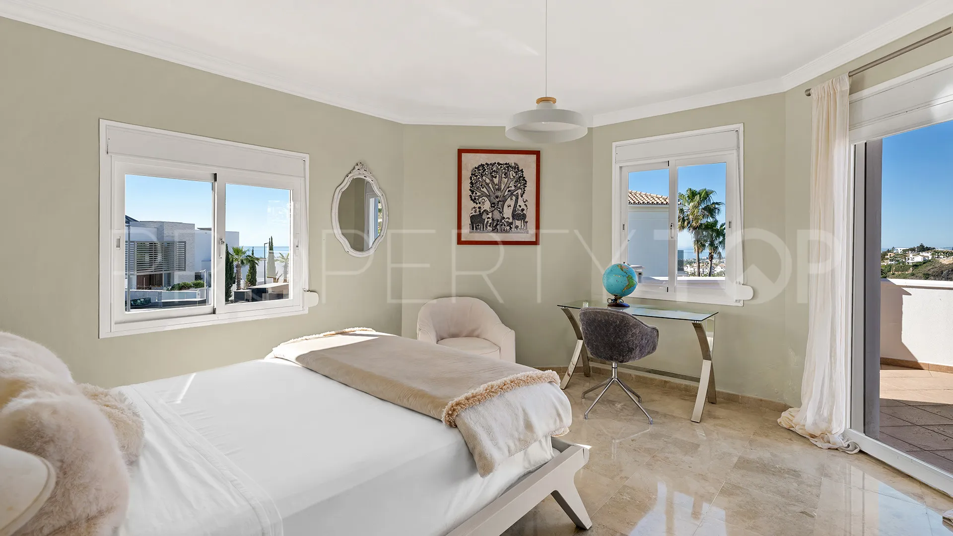 For sale La Alqueria 6 bedrooms villa