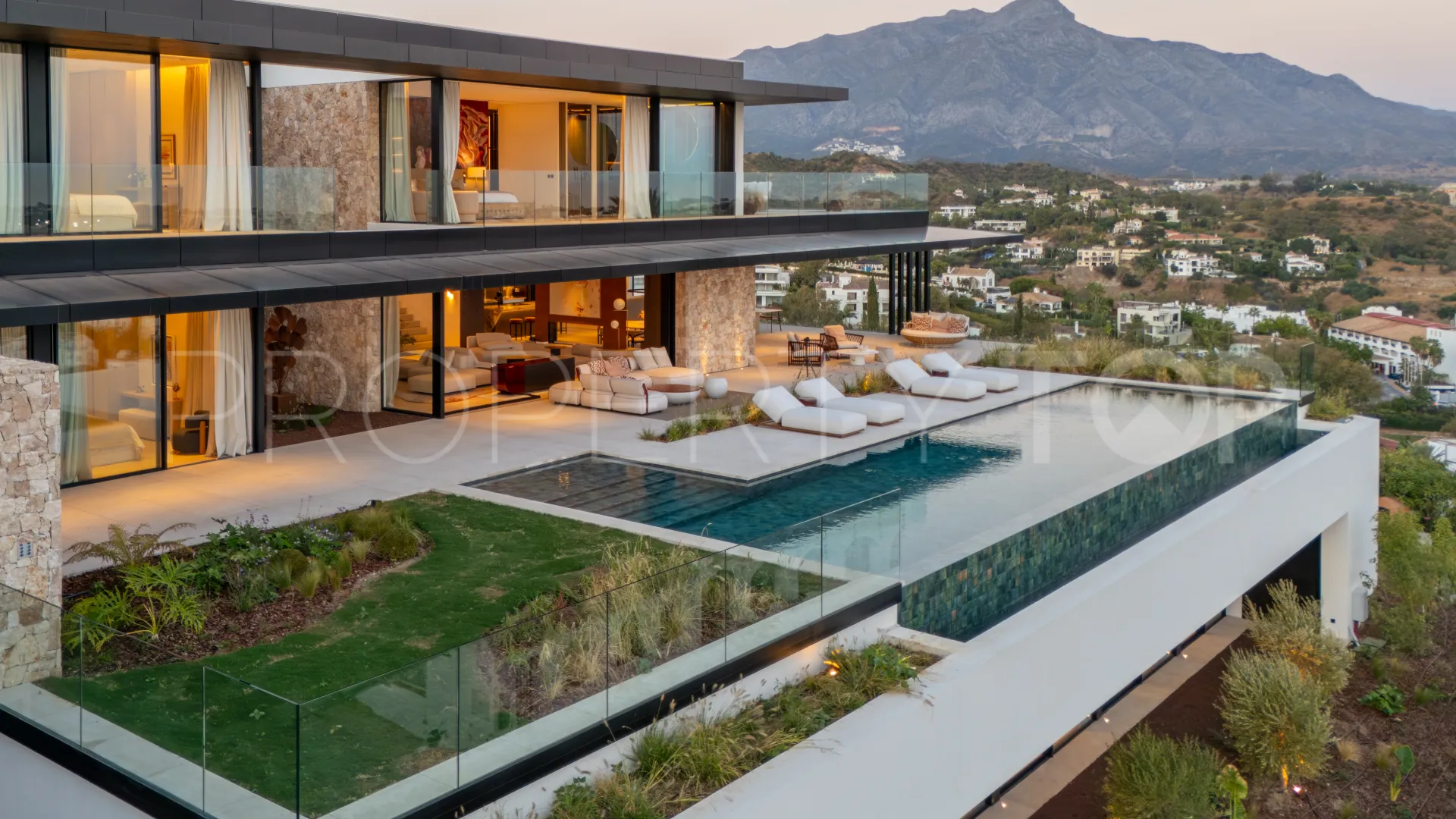 La Quinta, villa en venta de 8 dormitorios