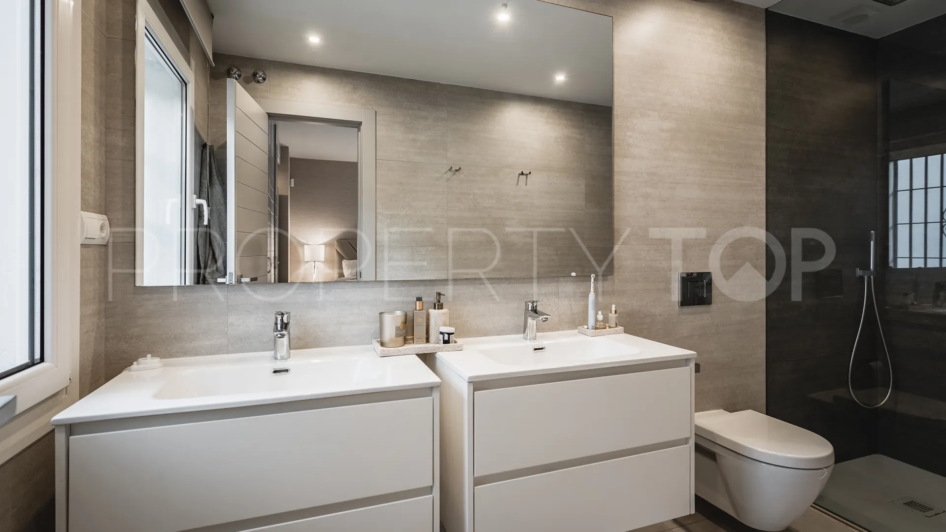 3 bedrooms Puente Romano apartment for sale