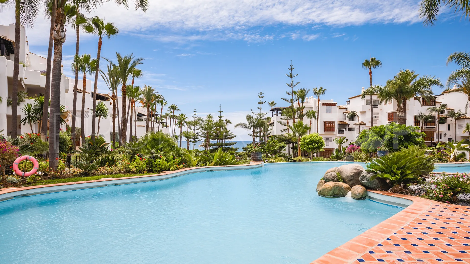 3 bedrooms Puente Romano apartment for sale