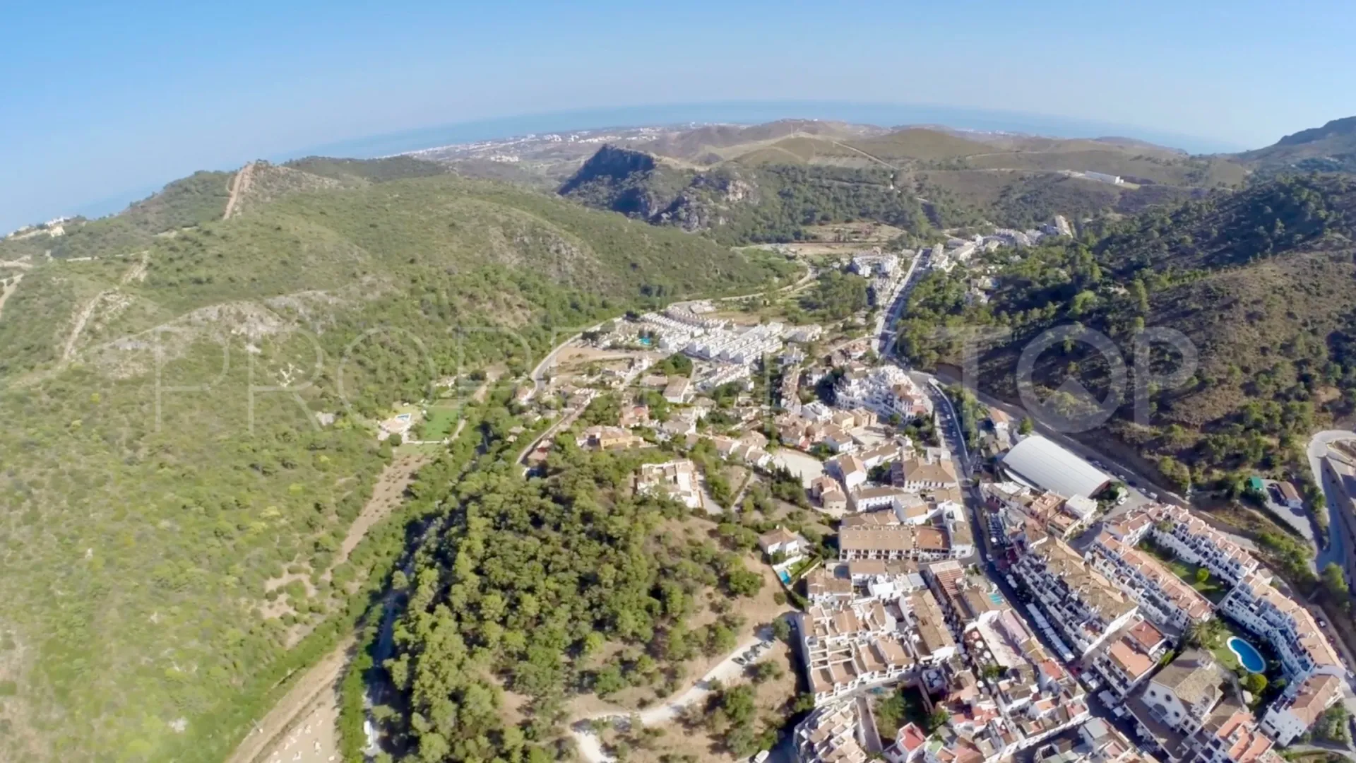 For sale plot in Benahavis Centro