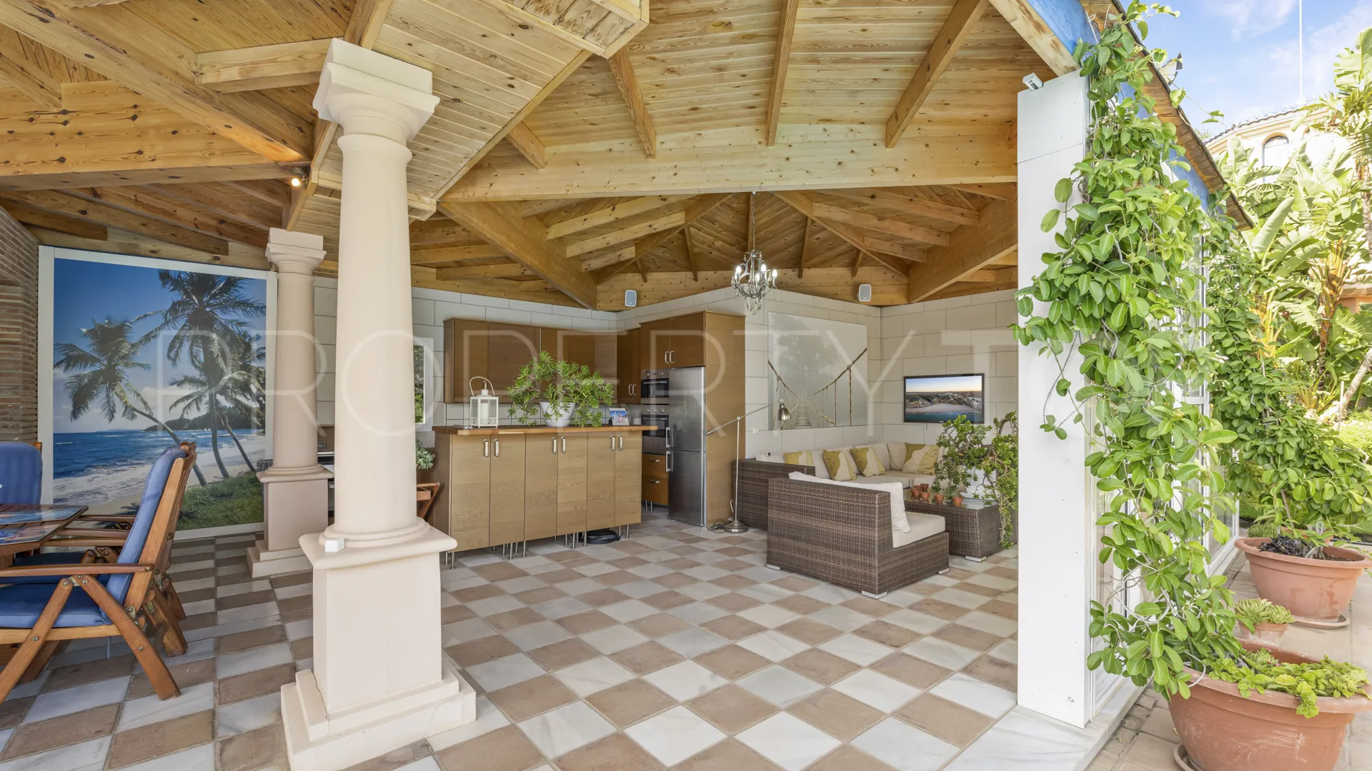 Nueva Andalucia, villa en venta de 6 dormitorios