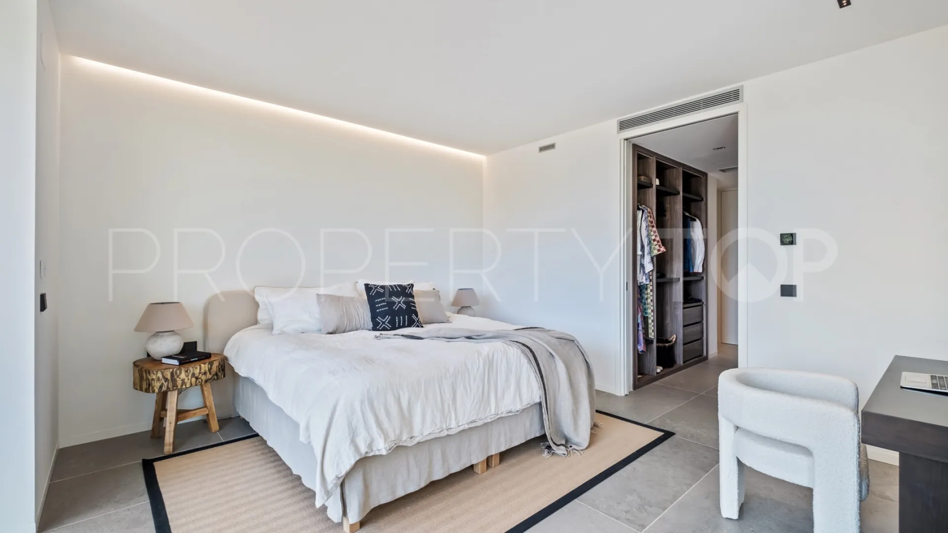 Apartamento planta baja a la venta en La Reserva