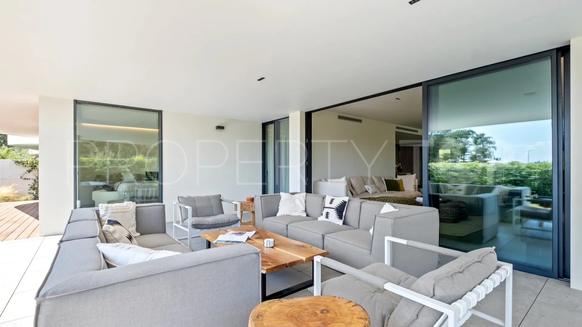 Apartamento planta baja a la venta en La Reserva