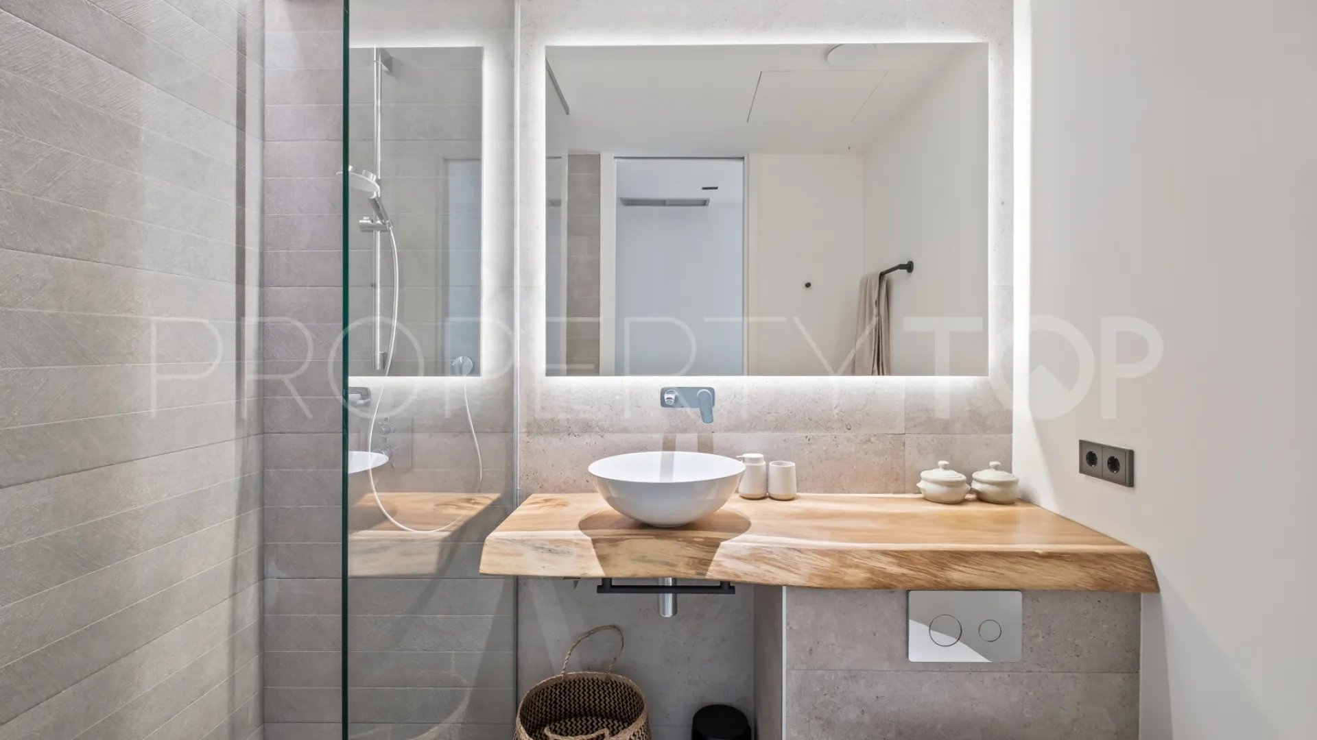 Apartamento planta baja a la venta en La Reserva