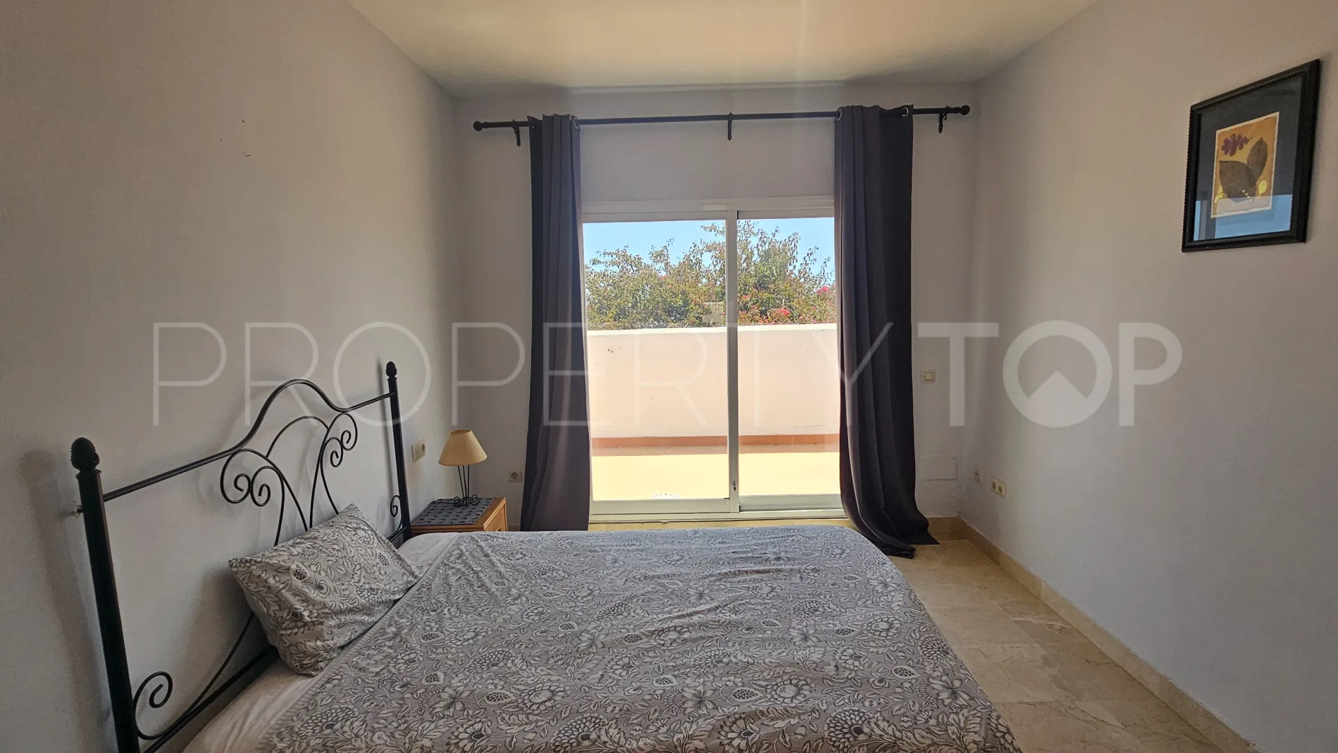 For sale 4 bedrooms villa in Alcaidesa