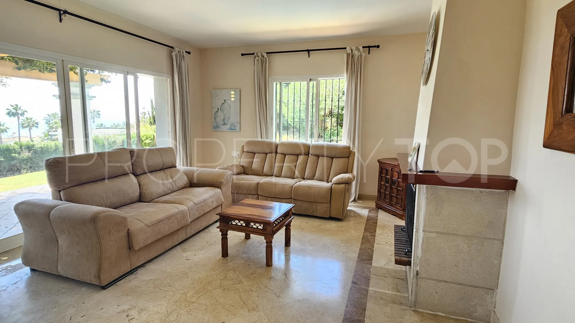 For sale 4 bedrooms villa in Alcaidesa