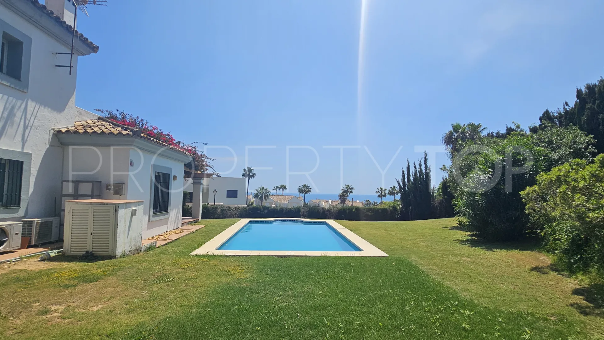 For sale 4 bedrooms villa in Alcaidesa