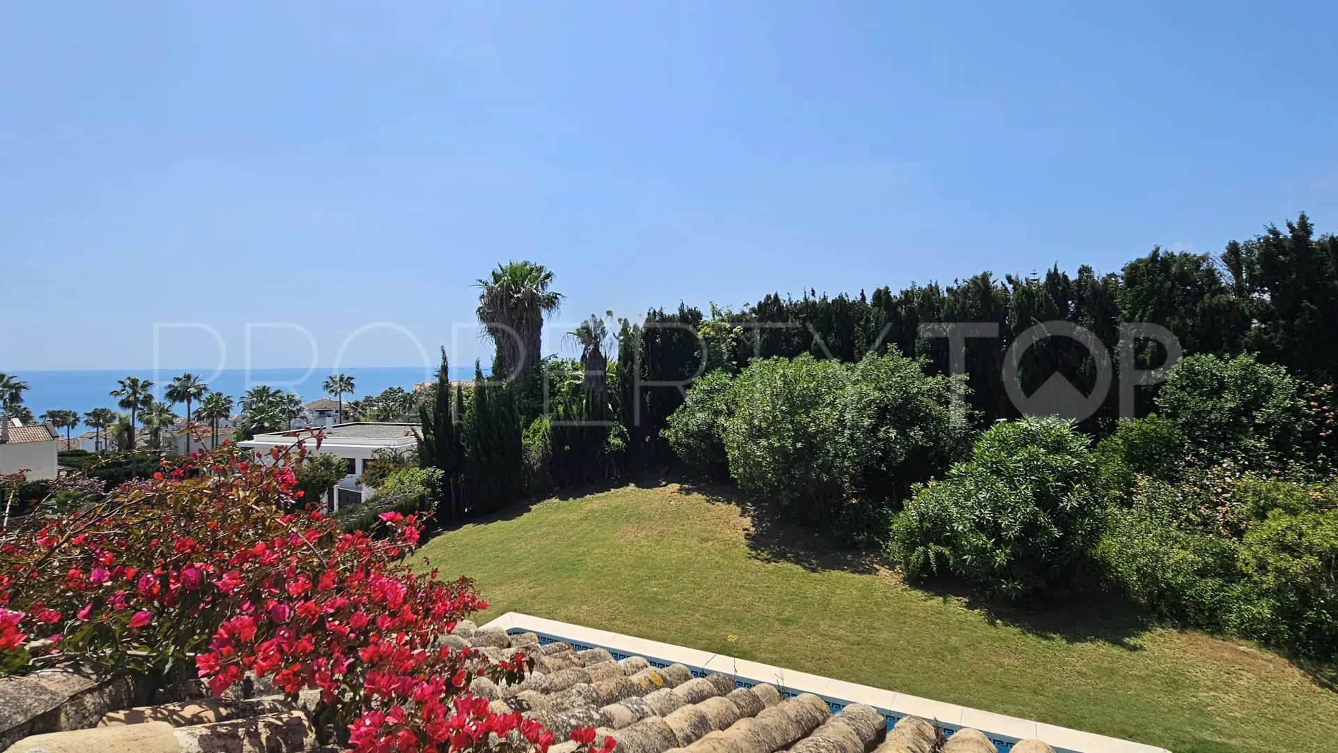 For sale 4 bedrooms villa in Alcaidesa