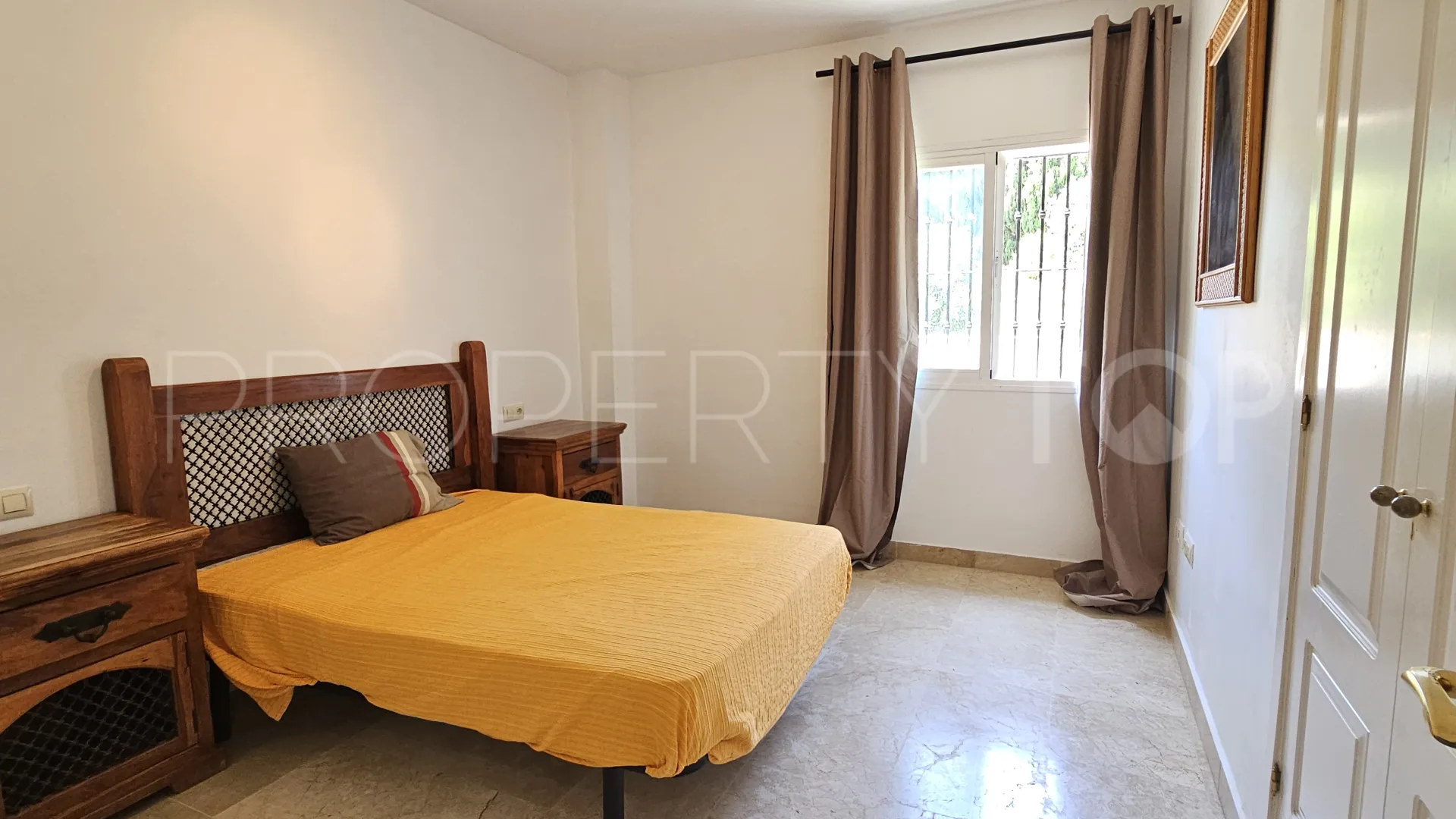 For sale 4 bedrooms villa in Alcaidesa