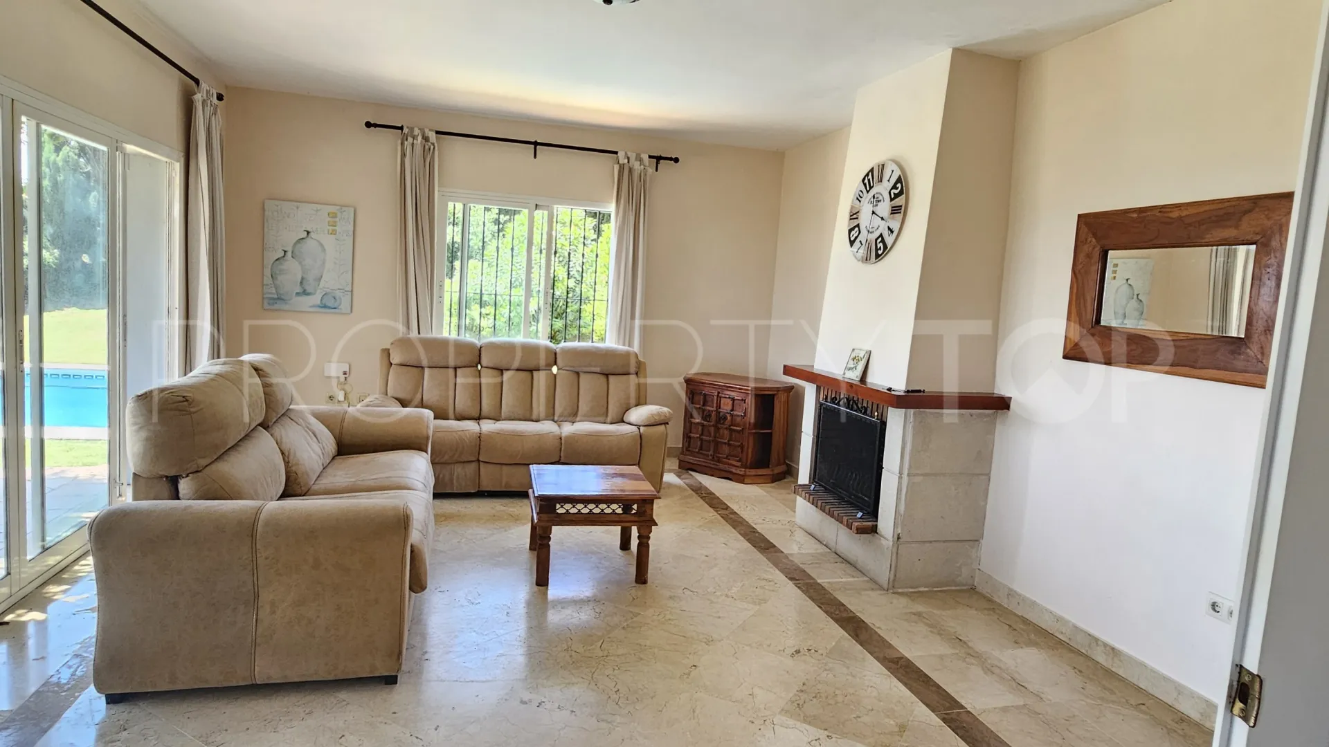 For sale 4 bedrooms villa in Alcaidesa