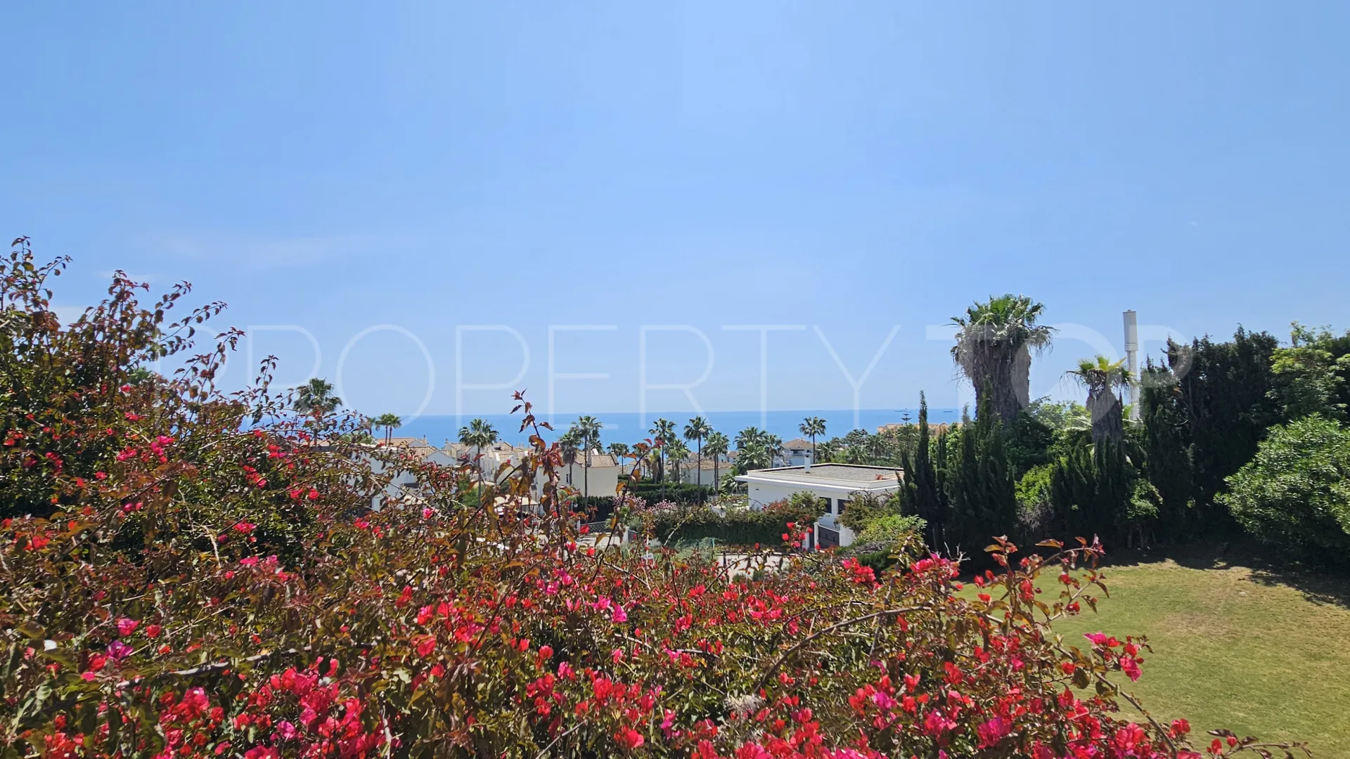 For sale 4 bedrooms villa in Alcaidesa