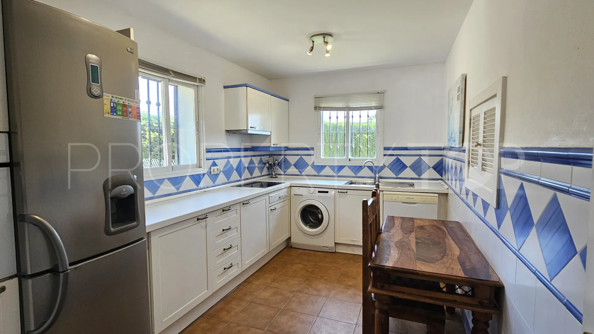 For sale 4 bedrooms villa in Alcaidesa