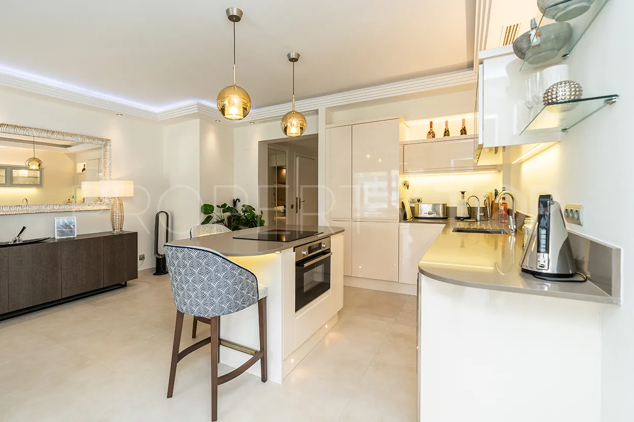 For sale apartment in Los Granados with 3 bedrooms