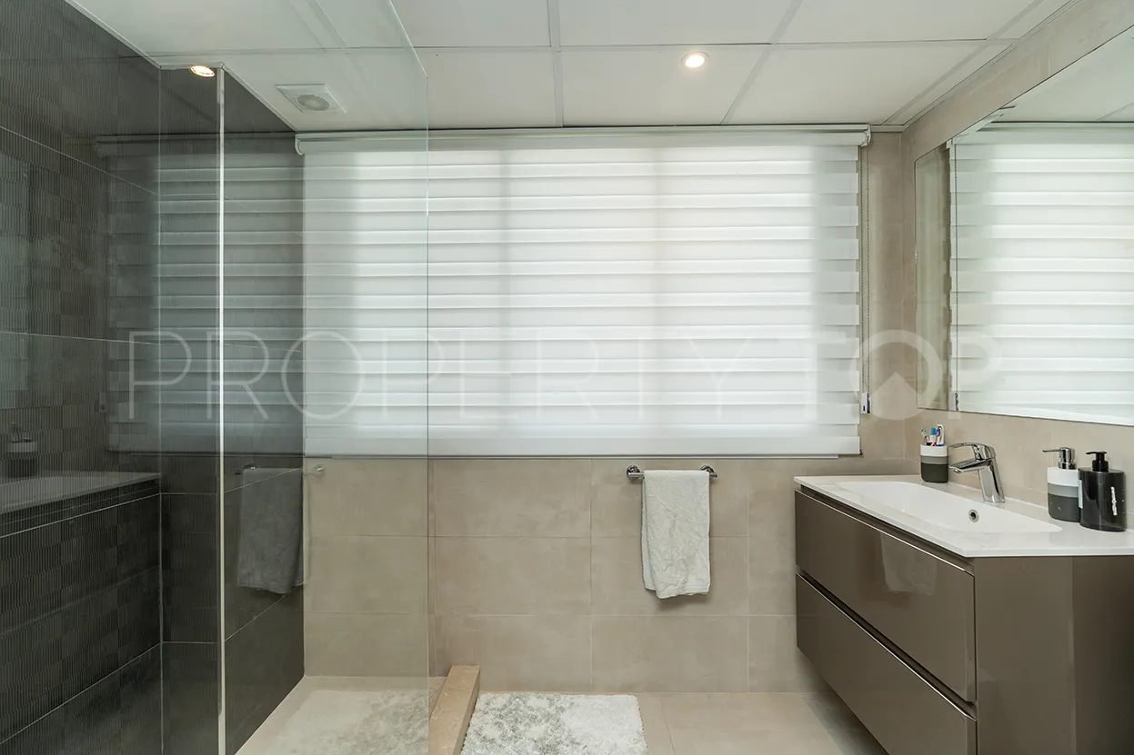 For sale apartment in Los Granados with 3 bedrooms