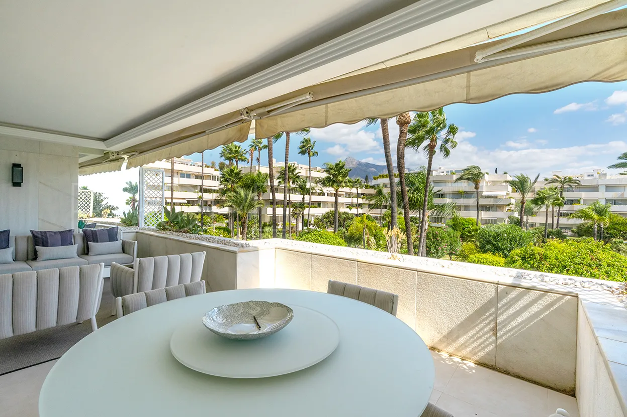 For sale apartment in Los Granados with 3 bedrooms