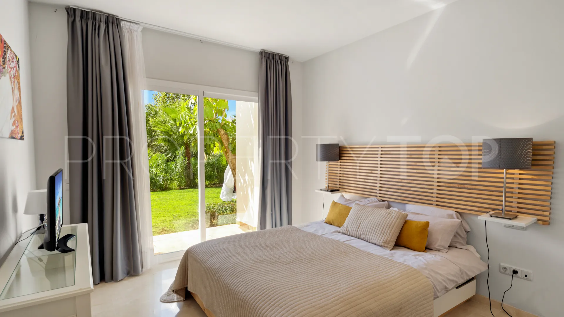 Alcazaba Lagoon, apartamento planta baja de 2 dormitorios en venta