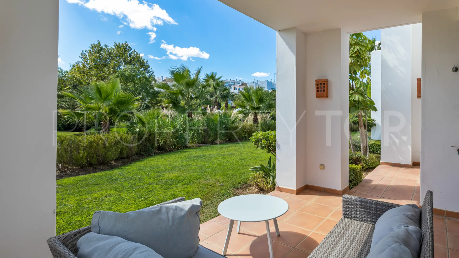 Alcazaba Lagoon, apartamento planta baja de 2 dormitorios en venta
