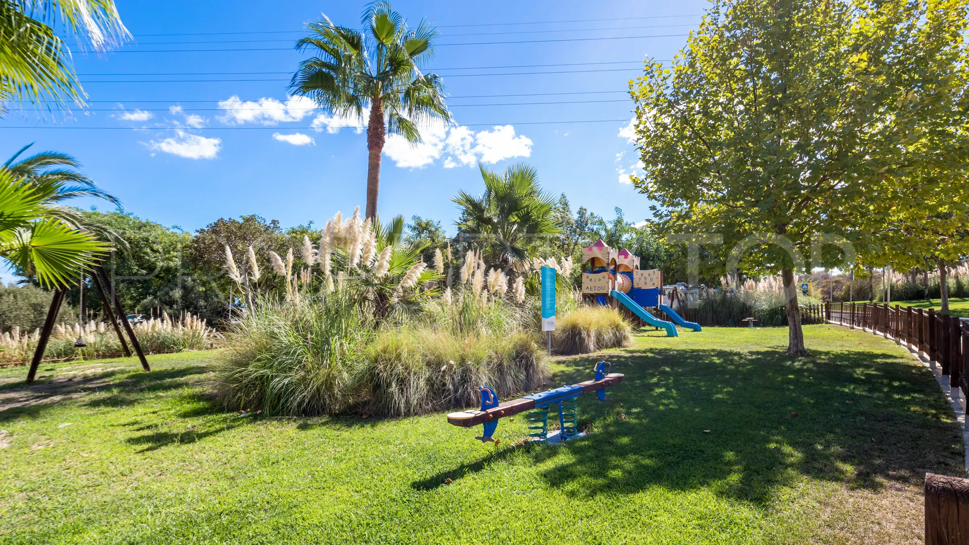 Alcazaba Lagoon, apartamento planta baja de 2 dormitorios en venta