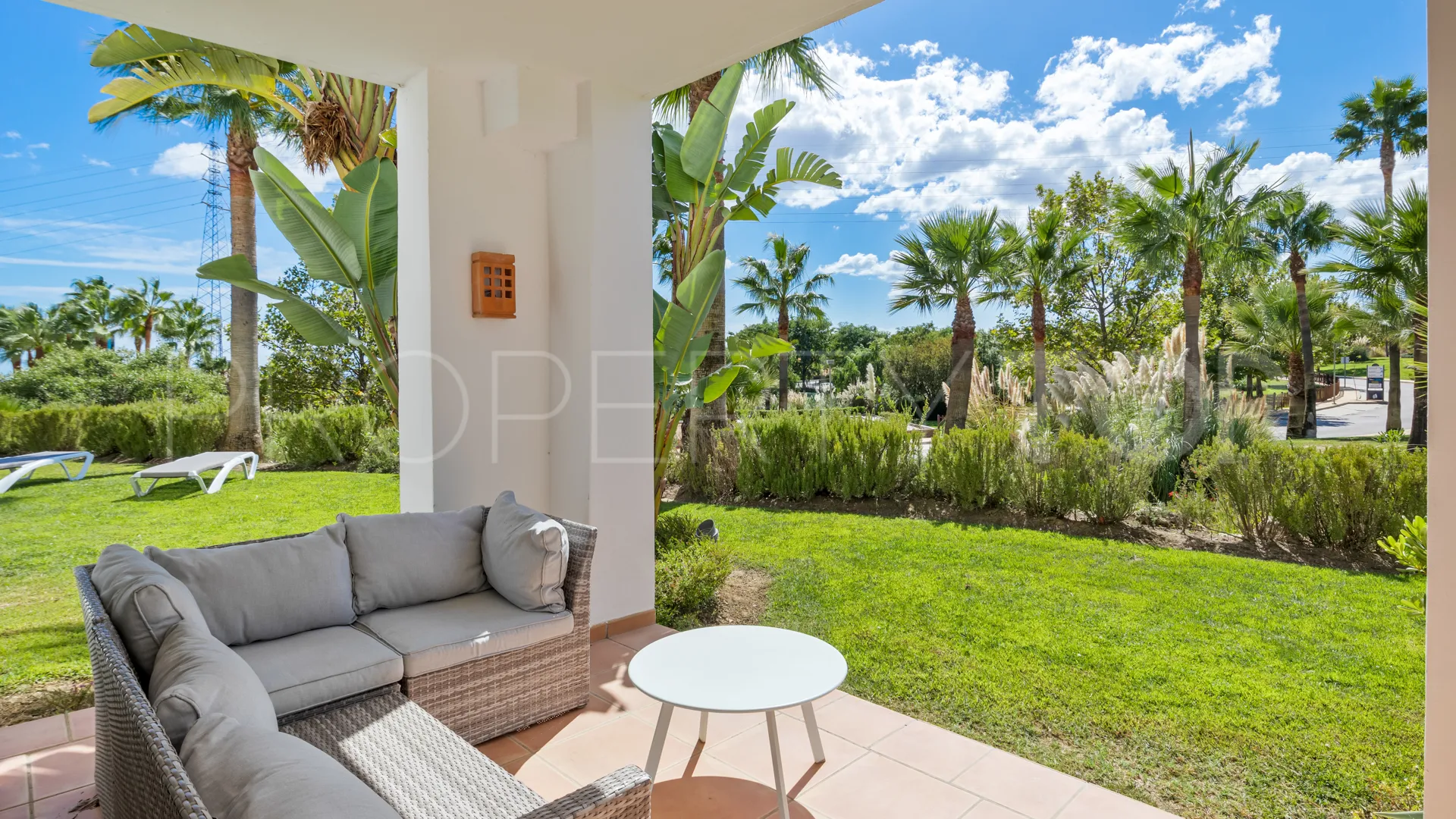 Alcazaba Lagoon, apartamento planta baja de 2 dormitorios en venta