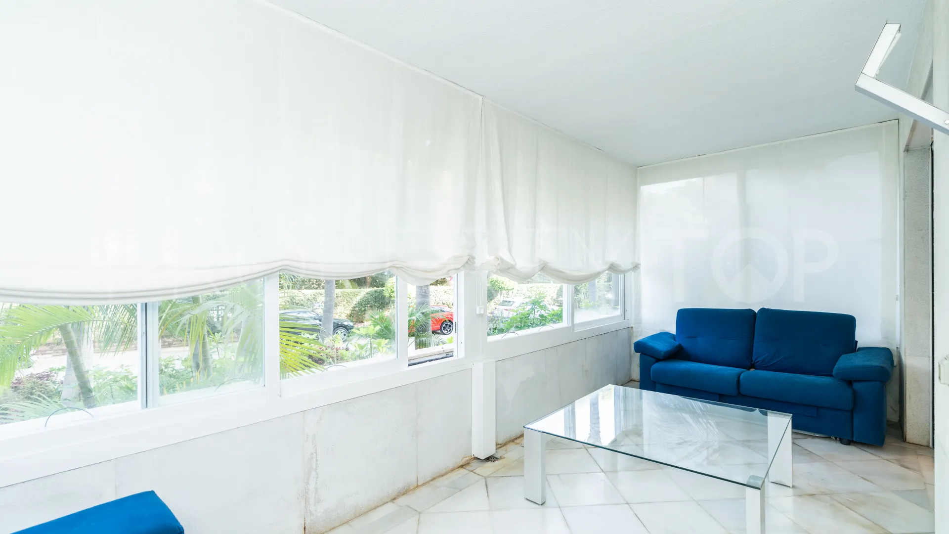Apartamento planta baja en venta en Los Granados