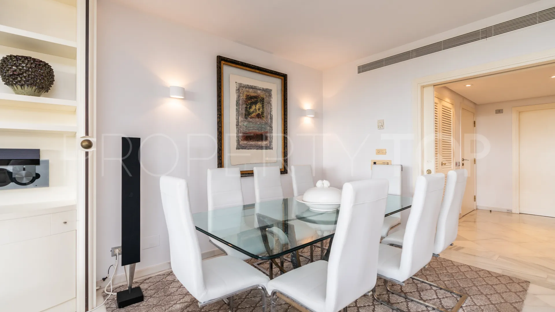 Apartamento planta baja en venta en Los Granados