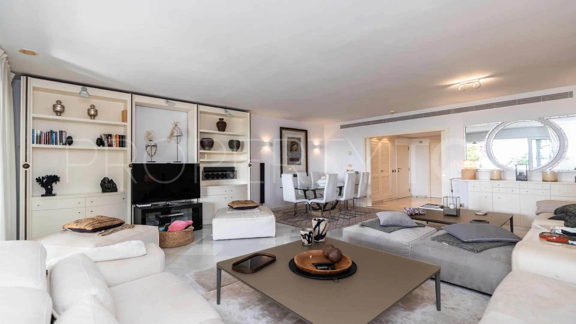 Apartamento planta baja en venta en Los Granados