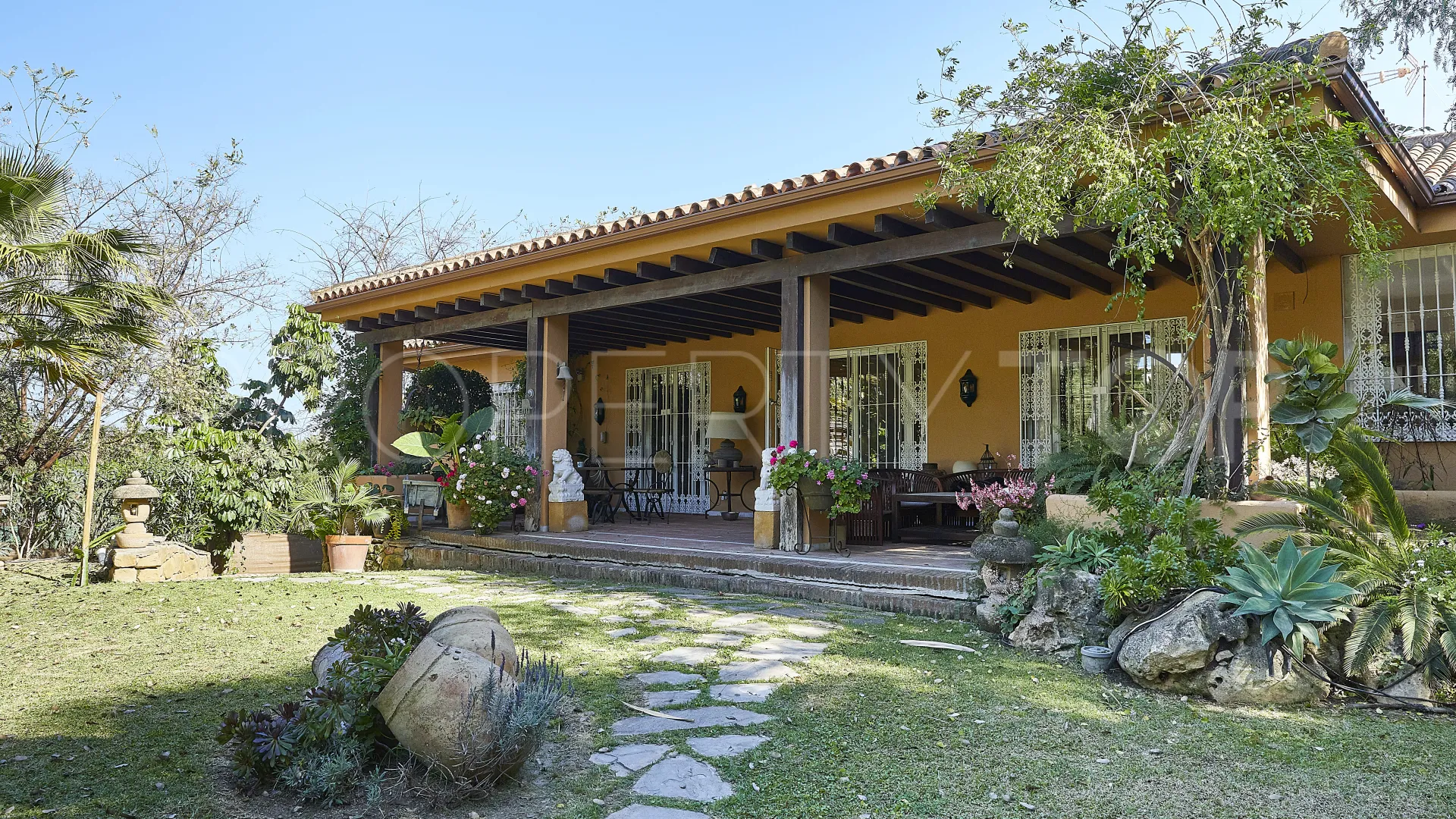 For sale villa in Atalaya de Rio Verde with 4 bedrooms