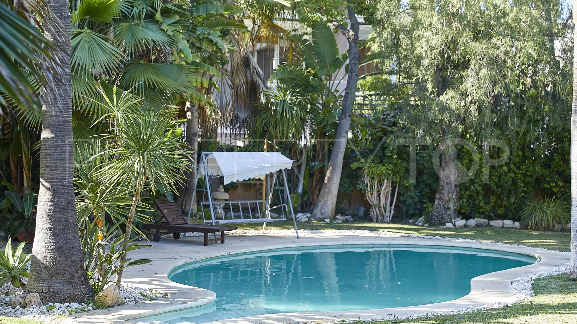 For sale villa in Atalaya de Rio Verde with 4 bedrooms