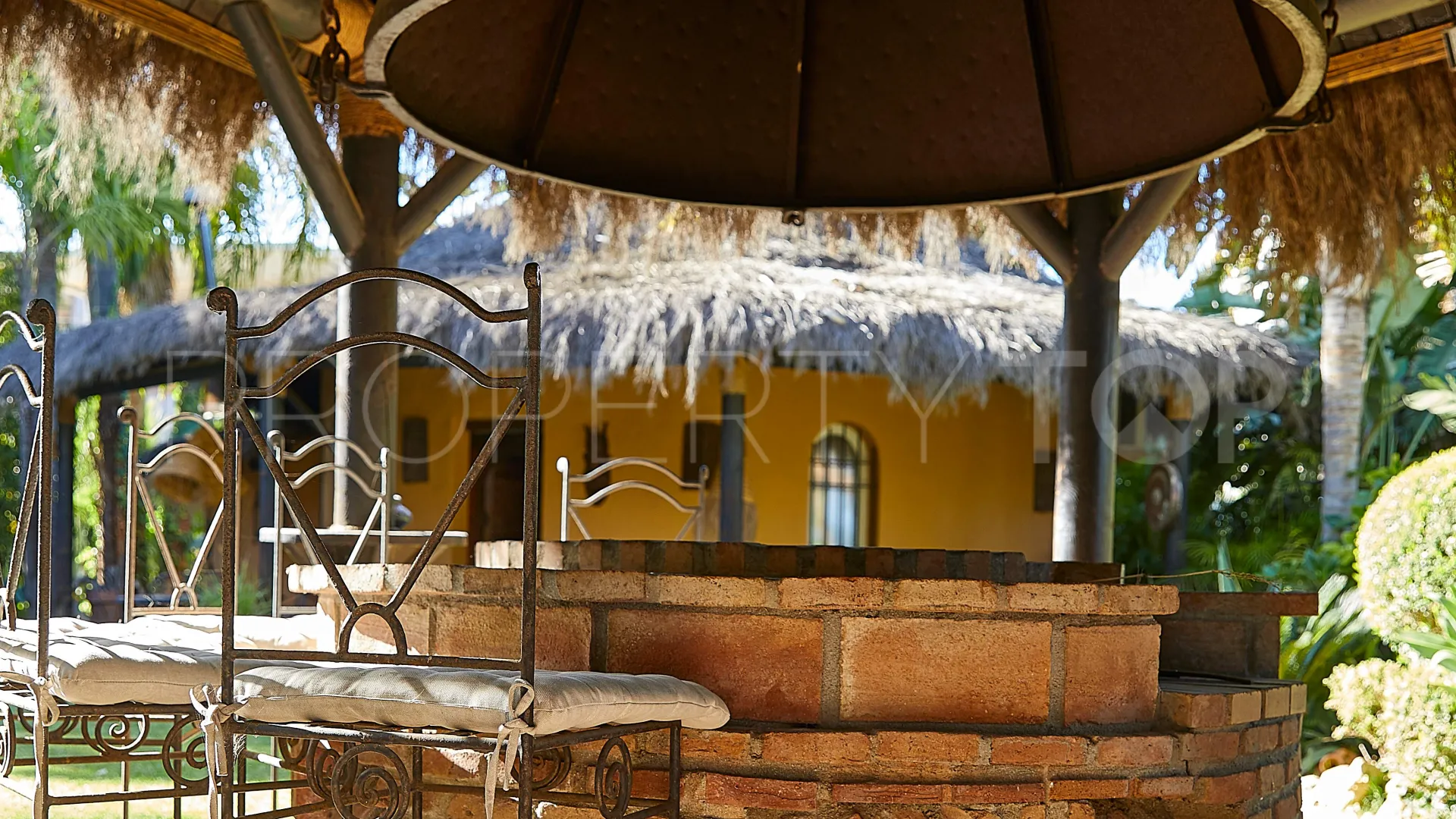 For sale villa in Atalaya de Rio Verde with 4 bedrooms
