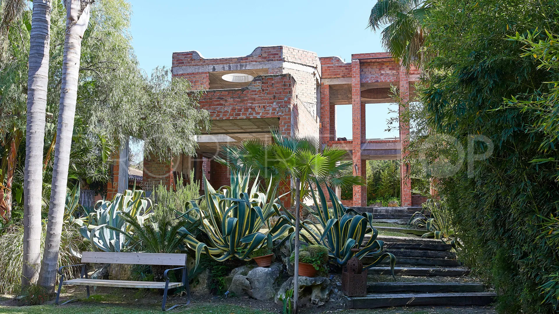 For sale villa in Atalaya de Rio Verde with 4 bedrooms