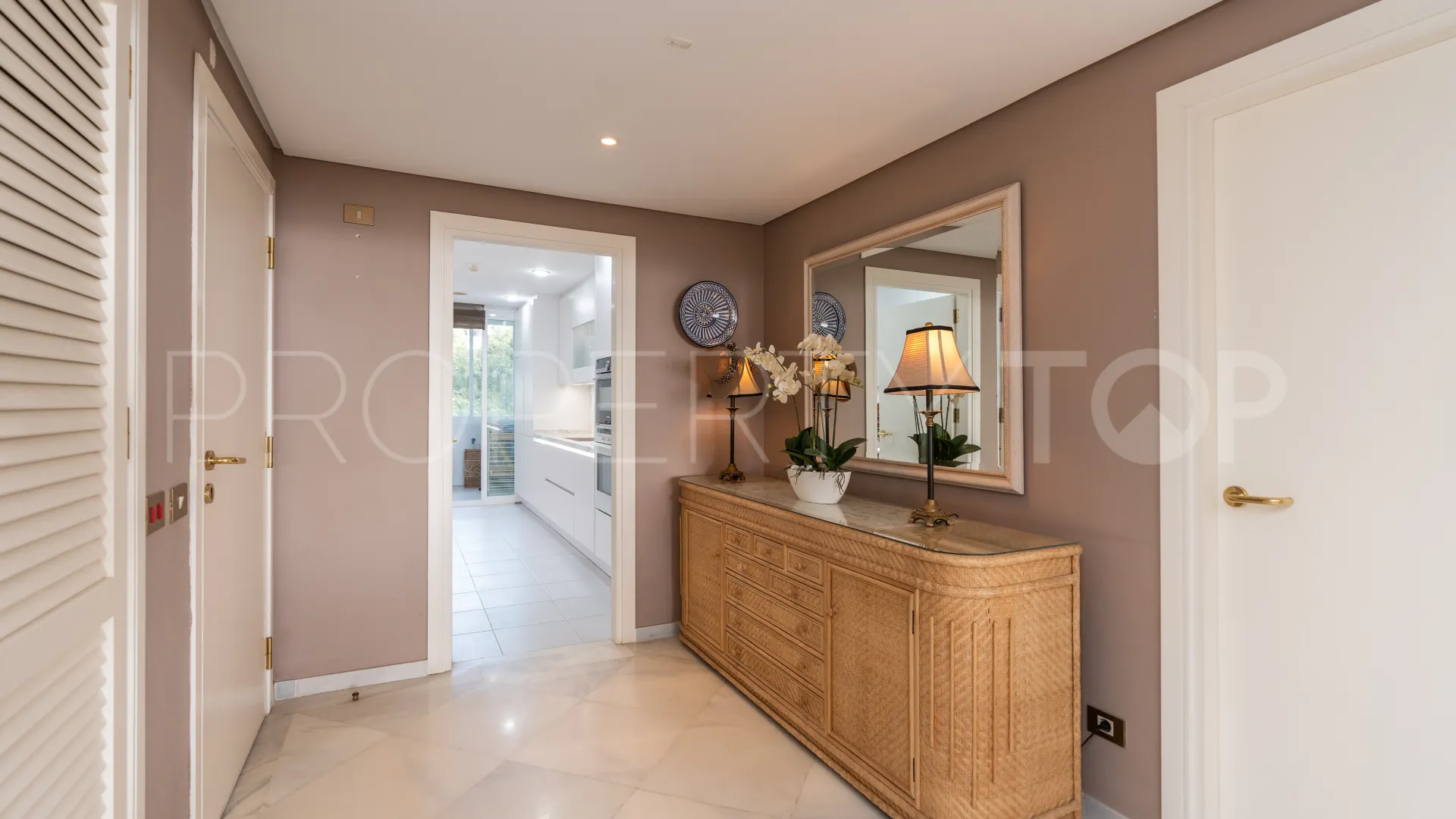 Apartment for sale in Los Granados