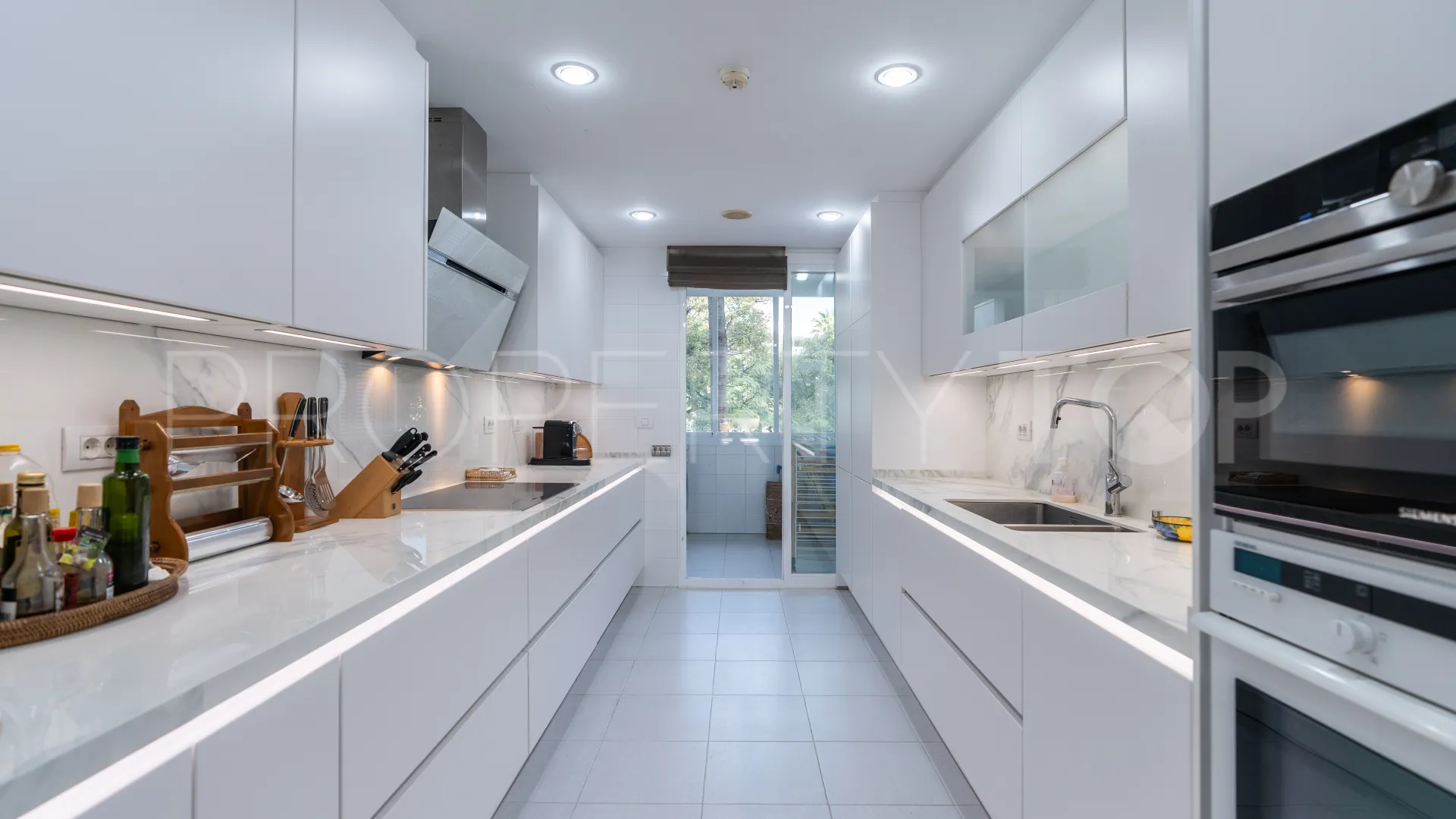 Apartment for sale in Los Granados