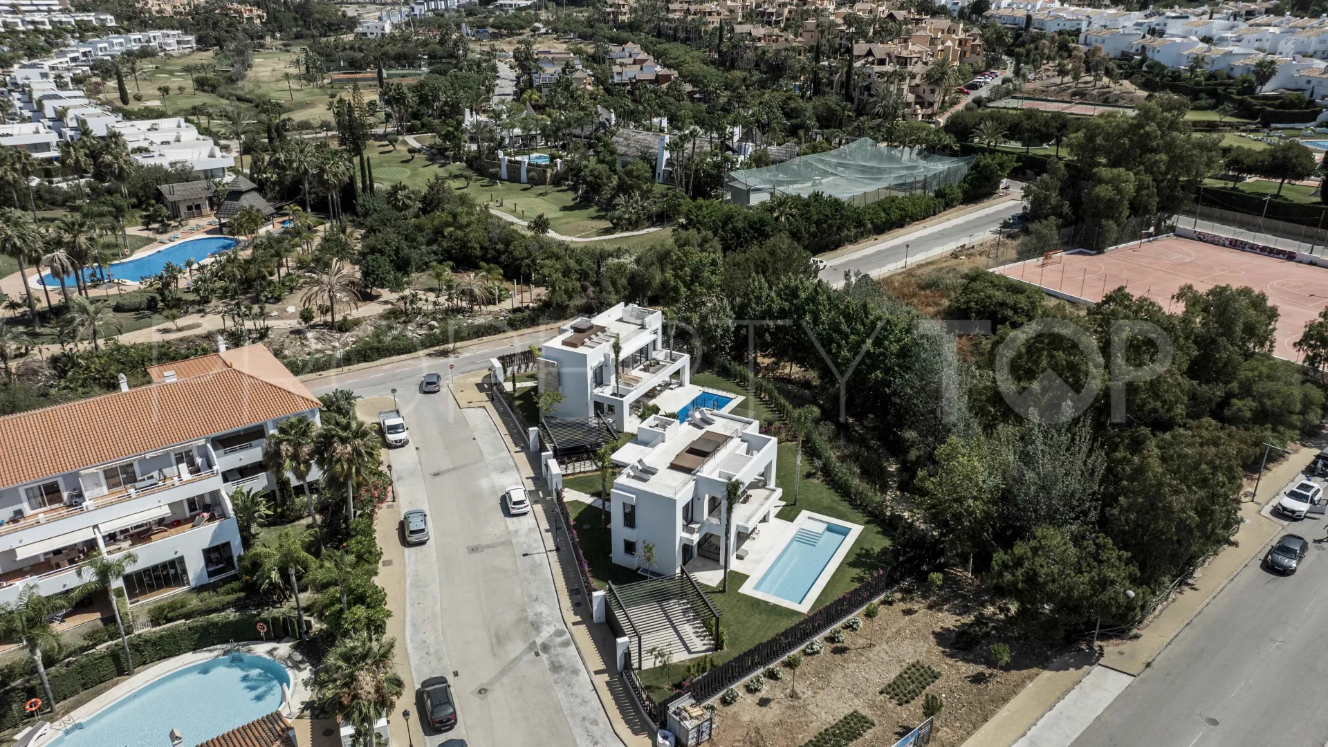 For sale villa in El Campanario