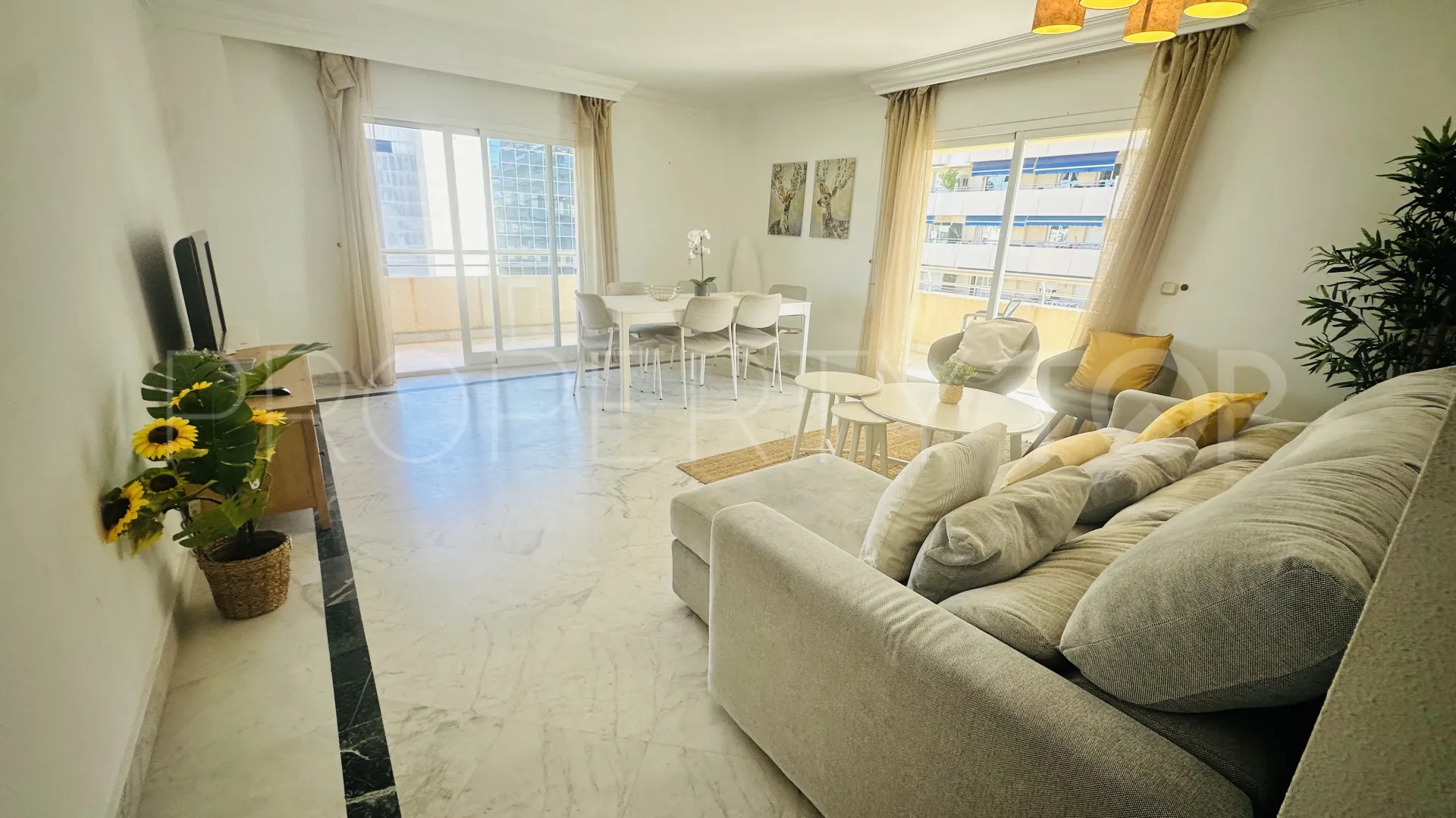 Comprar apartamento en Marina Banus