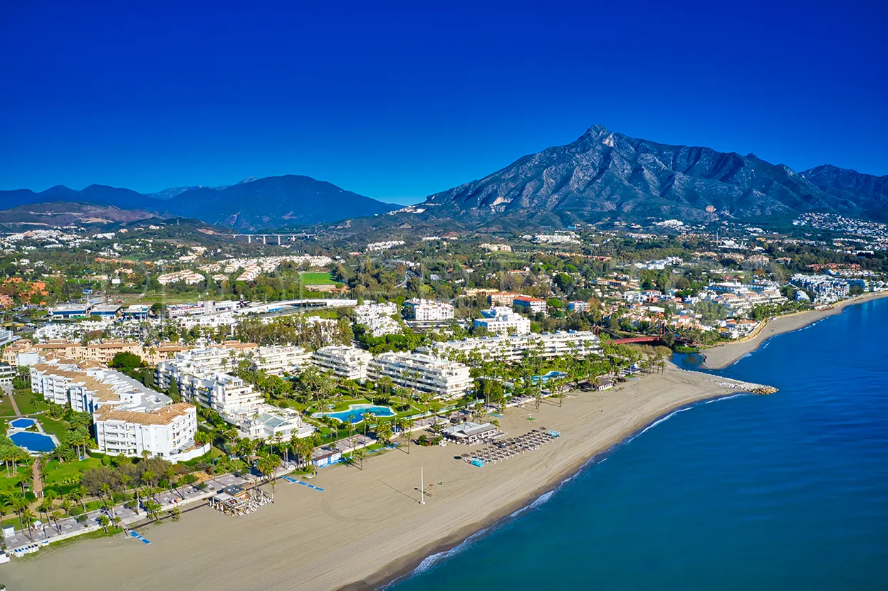 Buy apartment in Los Granados with 3 bedrooms