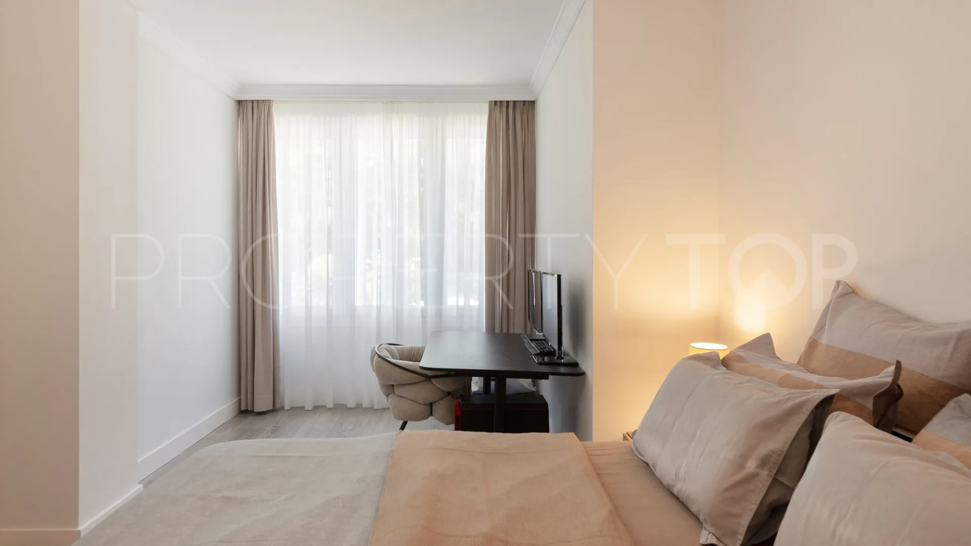 Los Granados 3 bedrooms ground floor apartment for sale
