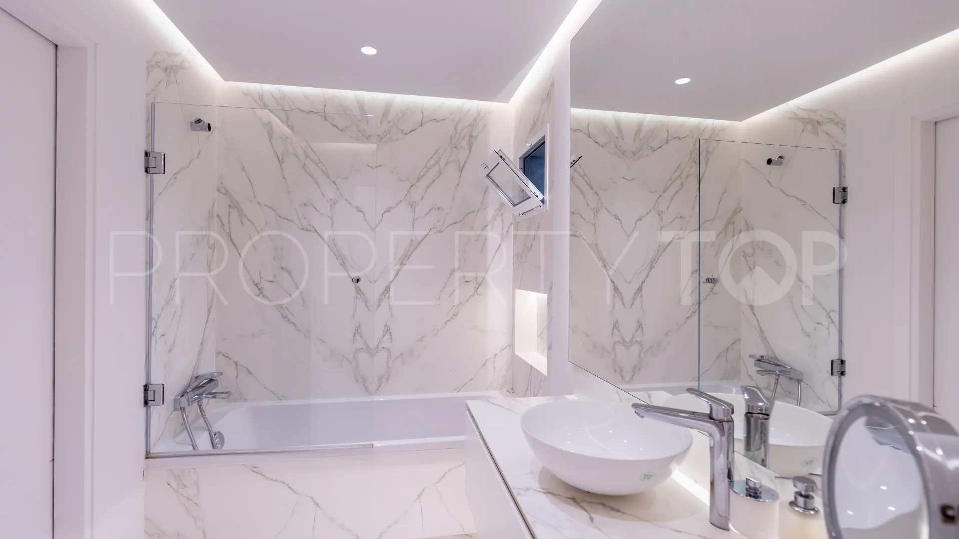 Los Granados 3 bedrooms ground floor apartment for sale