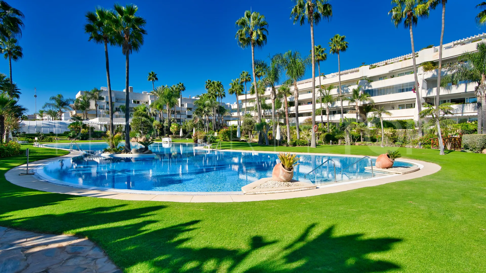 Los Granados 3 bedrooms ground floor apartment for sale