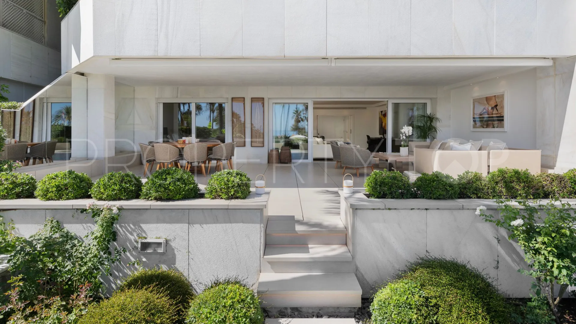Los Granados 3 bedrooms ground floor apartment for sale