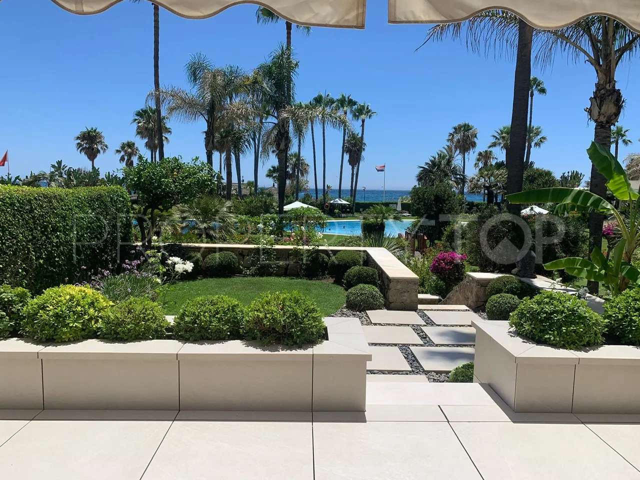 Los Granados 3 bedrooms ground floor apartment for sale
